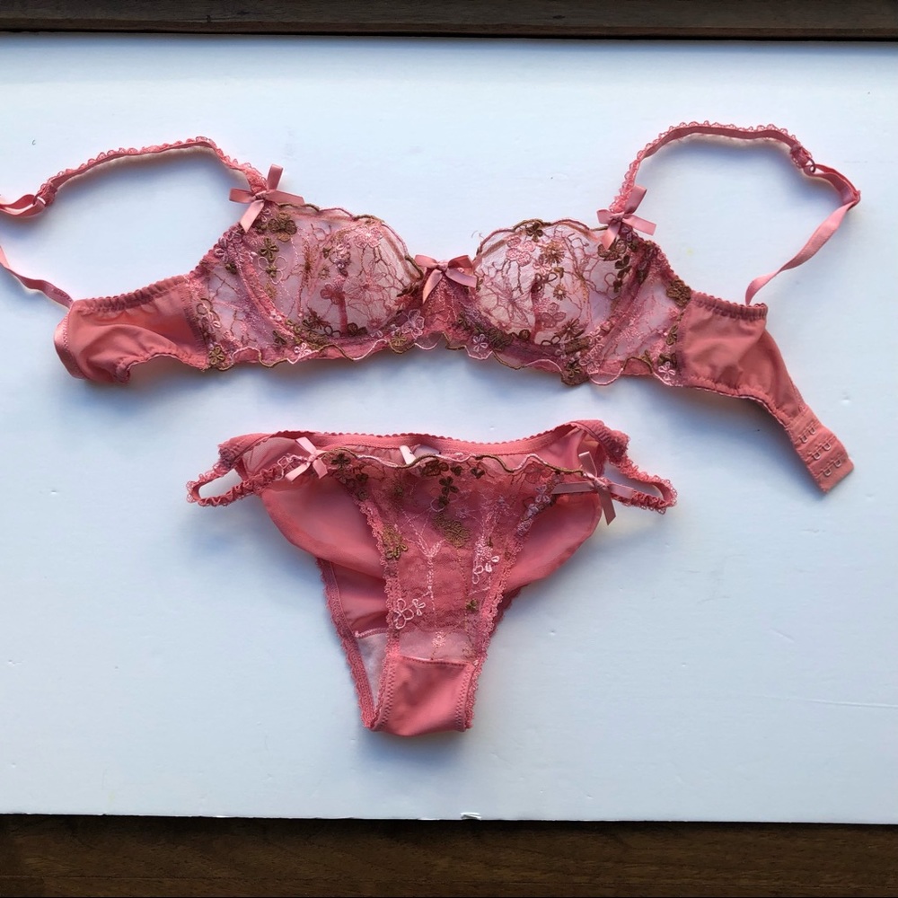 Agent Provocateur Vintage  Balconette Peach Coral Bra and matching Panties.